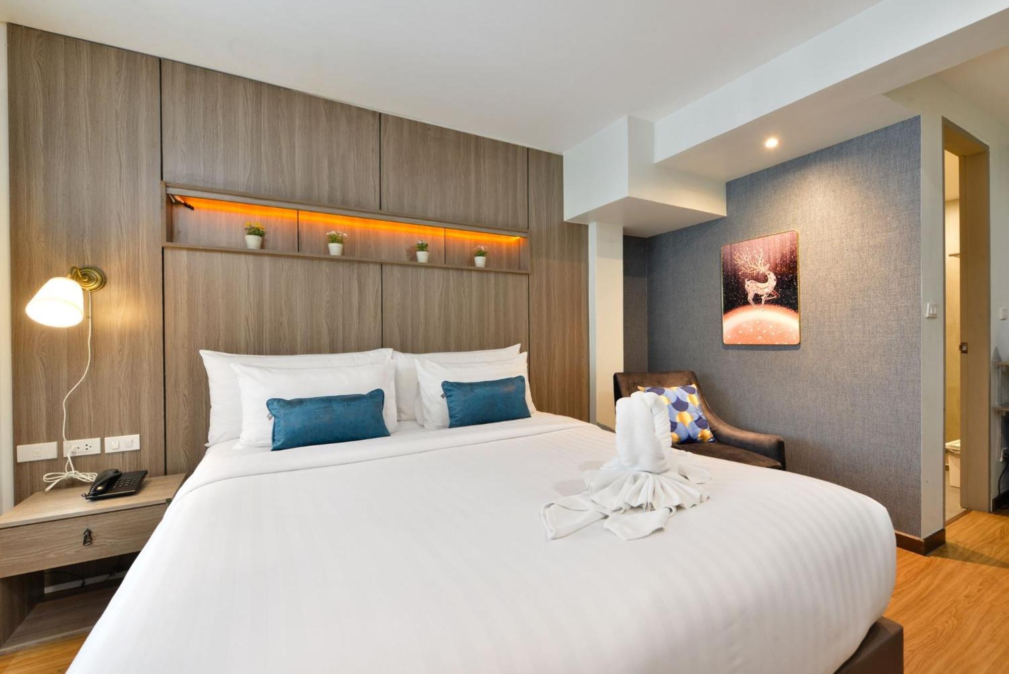 Bedever Boutique Bangkok Hotel - Bts Phra Khanong Экстерьер фото