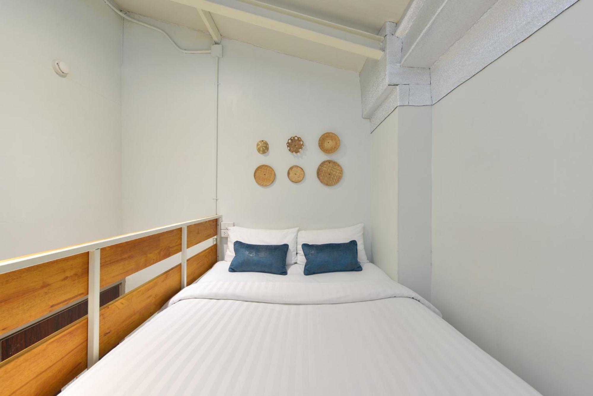 Bedever Boutique Bangkok Hotel - Bts Phra Khanong Экстерьер фото